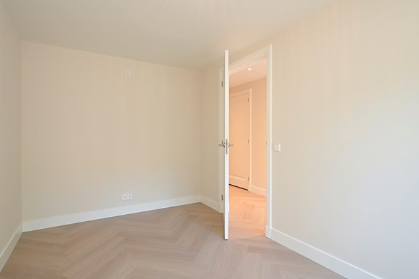 Medium property photo - Laan van Meerdervoort 37A, 2517 AD Den Haag